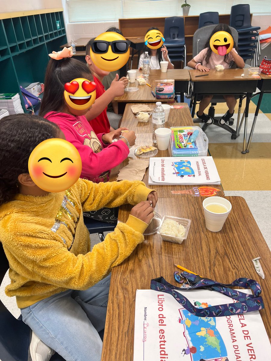 NEISD Bilingual/ESL (@neisd_bilingual) on Twitter photo Exciting day in class! 4th & 5th graders read about procedures, then went home to create food following their own steps. Today, they're back sharing their tasty creations with the class. 📚 🍴 <a href="/AliciaACM25/">Ali</a> #StudentLearning #HandsOnEducation Exciting day in class! 4th & 5th graders read about procedures, then went home to create food following their own steps. Today, they're back sharing their tasty creations with the class. 📚 🍴 <a href="/AliciaACM25/">Ali</a> #StudentLearning #HandsOnEducation