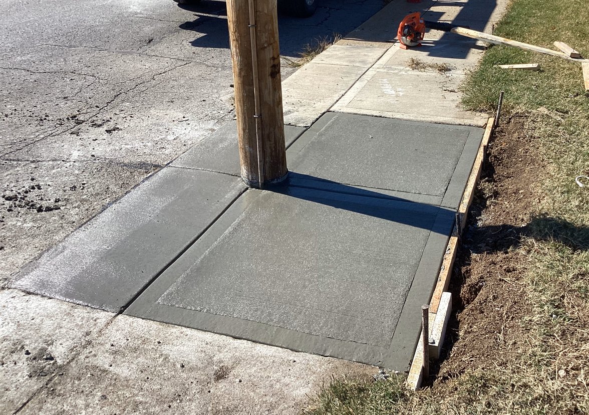 risingcsinc's tweet photo. 🚧 Another job done, another sidewalk fixed! Safety first, always. Need repairs? We've got you covered! #SidewalkRepair #Risingconst 🔨 https://t.co/Pb6wWvBqdW