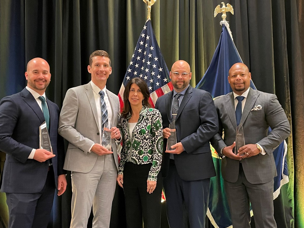 Big congrats to our LEADS Scholars Deputy Chief Scott Mourtgos <a href="/slcpd/">Salt Lake City Police Department</a>, Captain Jonas Baughman <a href="/kcpolice/">kcpolice</a>, Christian Peterson <a href="/PortlandPolice/">Portland Police</a>, and Chief Shon Barnes <a href="/madisonpolice/">Madison Police</a> for their induction into the <a href="/cebcp/">CEBCP at Mason</a> Evidence-Based Policing Hall of Fame! <a href="/MasonResearch/">Mason Research</a> <a href="/GeorgeMasonU/">George Mason University</a>