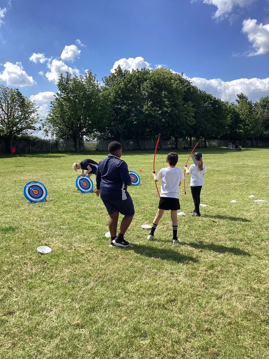 What an incredible Sports’ Morning for Year 5! 🌞🏅The determination, teamwork and sportsmanship on display were outstanding. From the thrilling races to the fantastic field events, every student gave their best effort. We are proud of each and every one of you! #keepactive