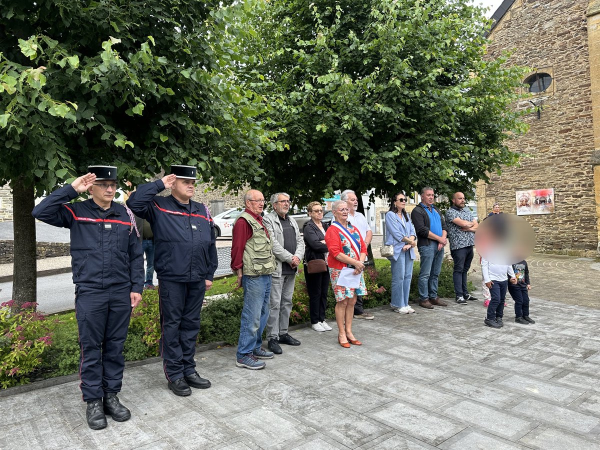 LesMazures08's tweet photo. 📷 Événement en photos 📷

• 18 juin 2024 - Cérémonie du 84ème anniversaire de l'Appel du Général De Gaulle • https://t.co/CiVZbyPrmn