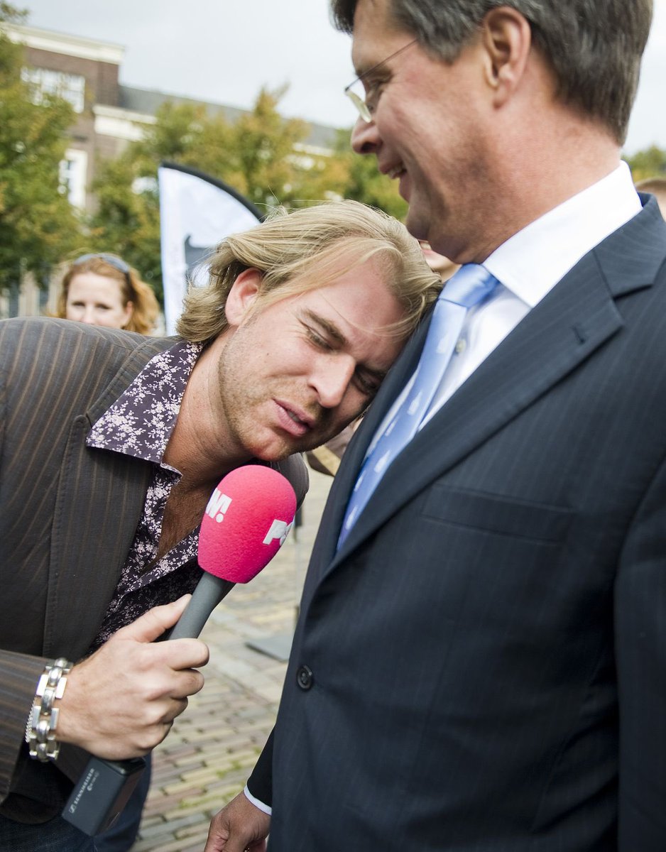 Een (w)aardig en menselijk afscheid van een premier waar we zeer regelmatig de degens mee kruisten, blijkt iets van alle tijden. Voor mij dan.🤣🤣🤣👇 #14jaargeleden #balkenende