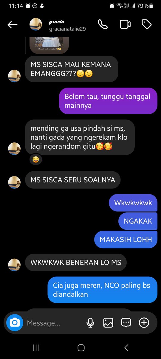 siscadj116's tweet photo. Makasih anak² yang suka bikin ngakak, terimakasih sudah mengharapkan kehadiranku.. senang bisa membawa makna buat kalian, karena aku suka shooting dan foto² hahaha https://t.co/6K8vktCt8m