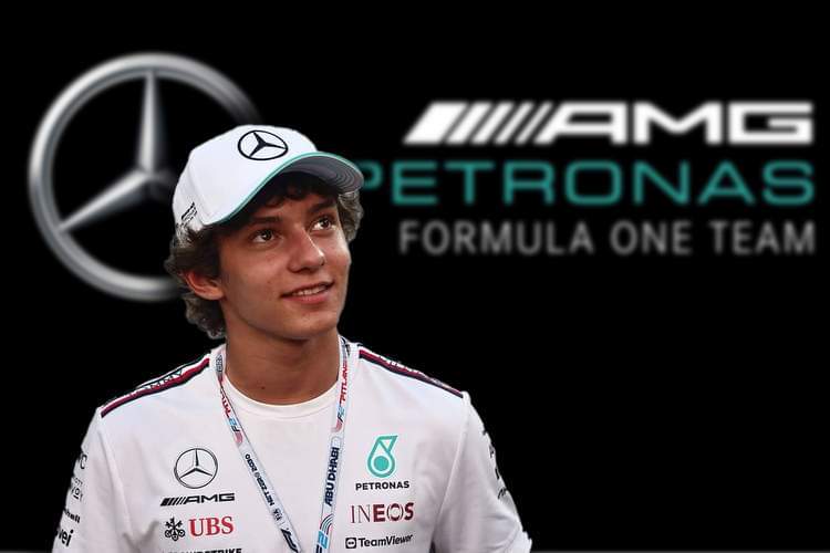 TheHardCompound's tweet image. Is the @fia lowering of the Superlicence age to 17 (which suits the likes of Kimi Antonelli) a good thing?

Or does it illustrate a willingness to alter some rules but not others, depending on who benefits &amp;amp; when? (See @AndrettiIndy).

Thoughts? 

#fia #superlicence #f1 #kimi