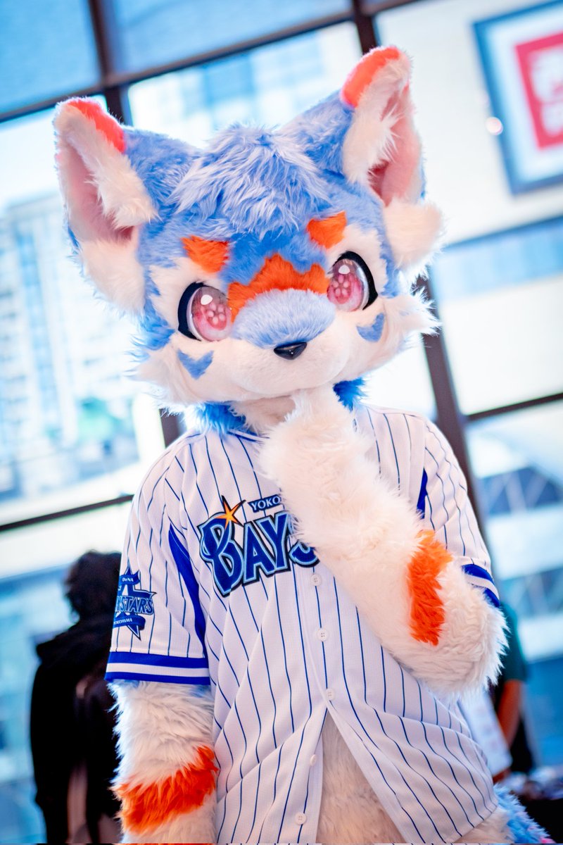 #FursuitFriday
I was enchanted to meet you