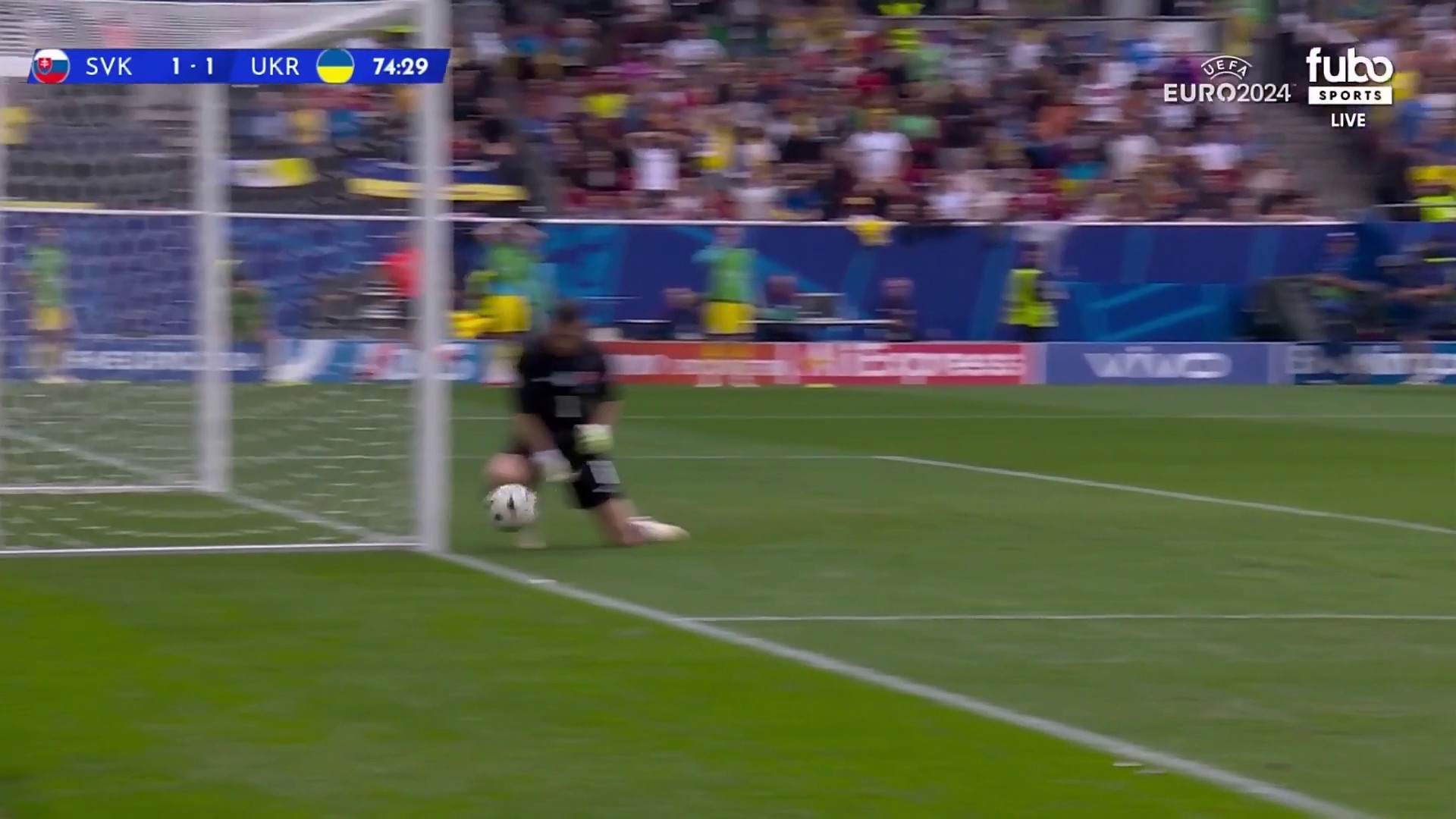 Mudryk off the post for Ukraine 😩
