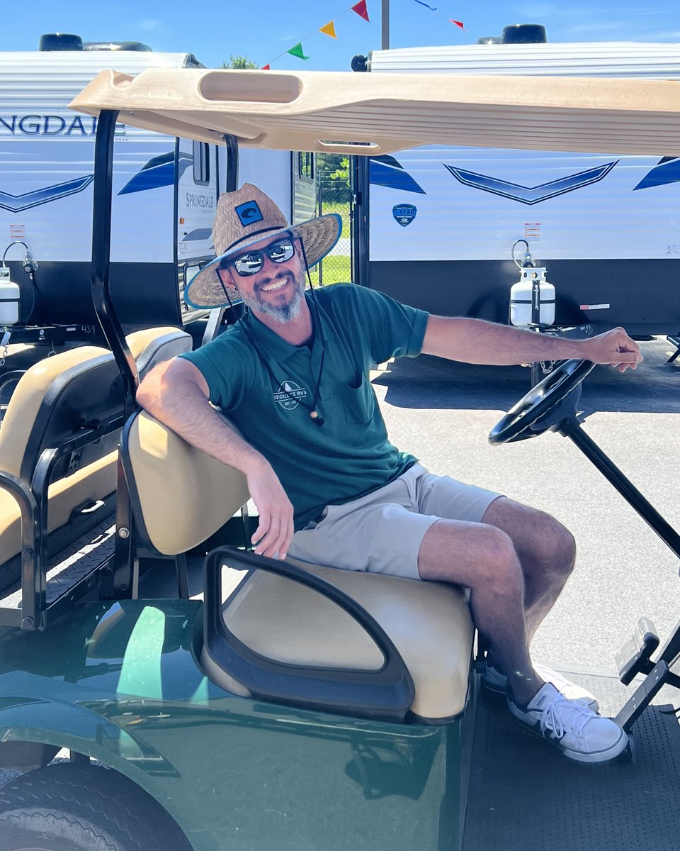 BeckleysRV's tweet image. Meet our June Employee Spotlight: Mikey B! 🎉

Mike has taken on a lot of responsibility with sales, marketing and everything in between.  He&apos;s found his niche here and is helping us succeed. Congrats!

#EmployeeSpotlight #Success #MikeyB #BeckleysRVs #RelaxExploreLIVE