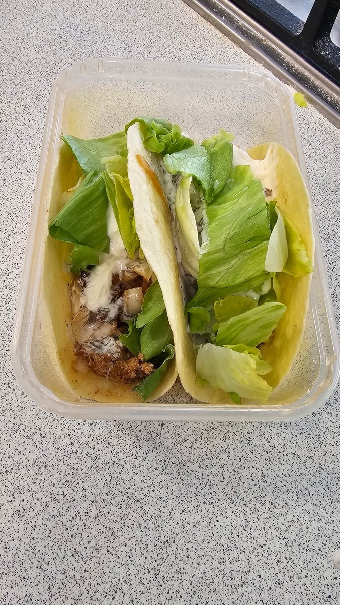 S2 have been making fake away doner kebabs this week. With the extra added challenge of a chilli sauce or garlic mayo 😋 

Well done to Elizabeth and Kai in 2.2 for the excellent work!