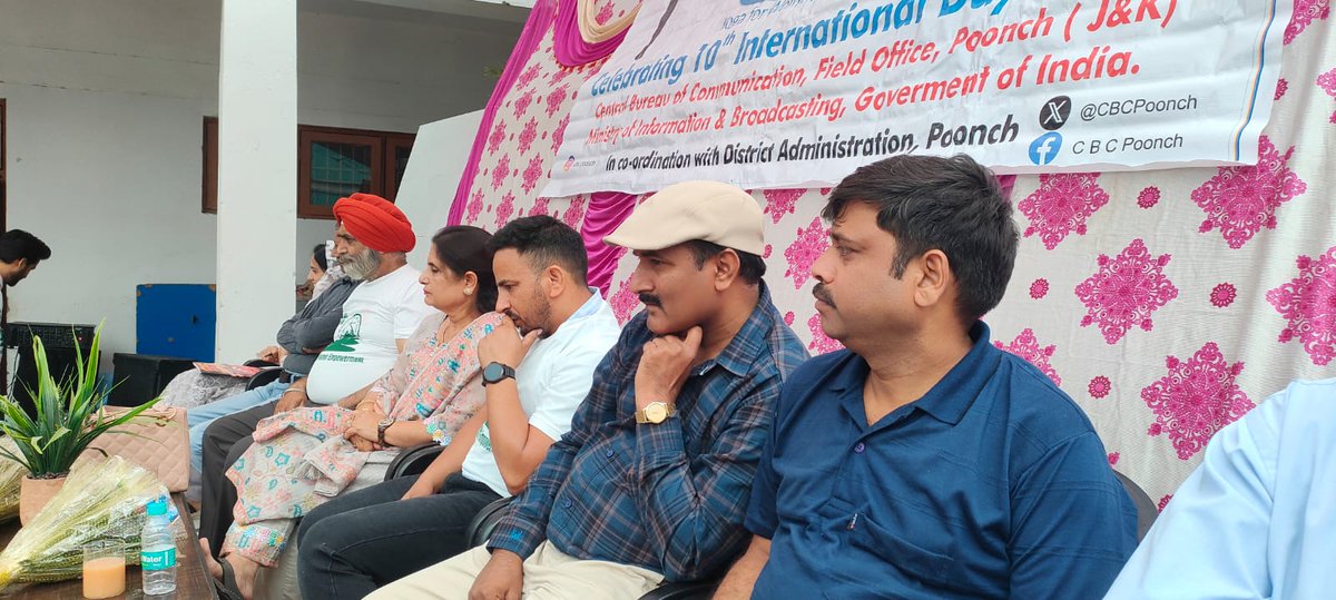 CBCPoonch's tweet image. #10thInternationalDayofYoga 
After a refreshing shower in the morning an awareness programme was organised by CBC Poonch @CBCJammuKashmir @CBC_MIB at GGHSS Mandi to acquaint the students, teachers and local with yogasanas and its benefits celebrating IDY.