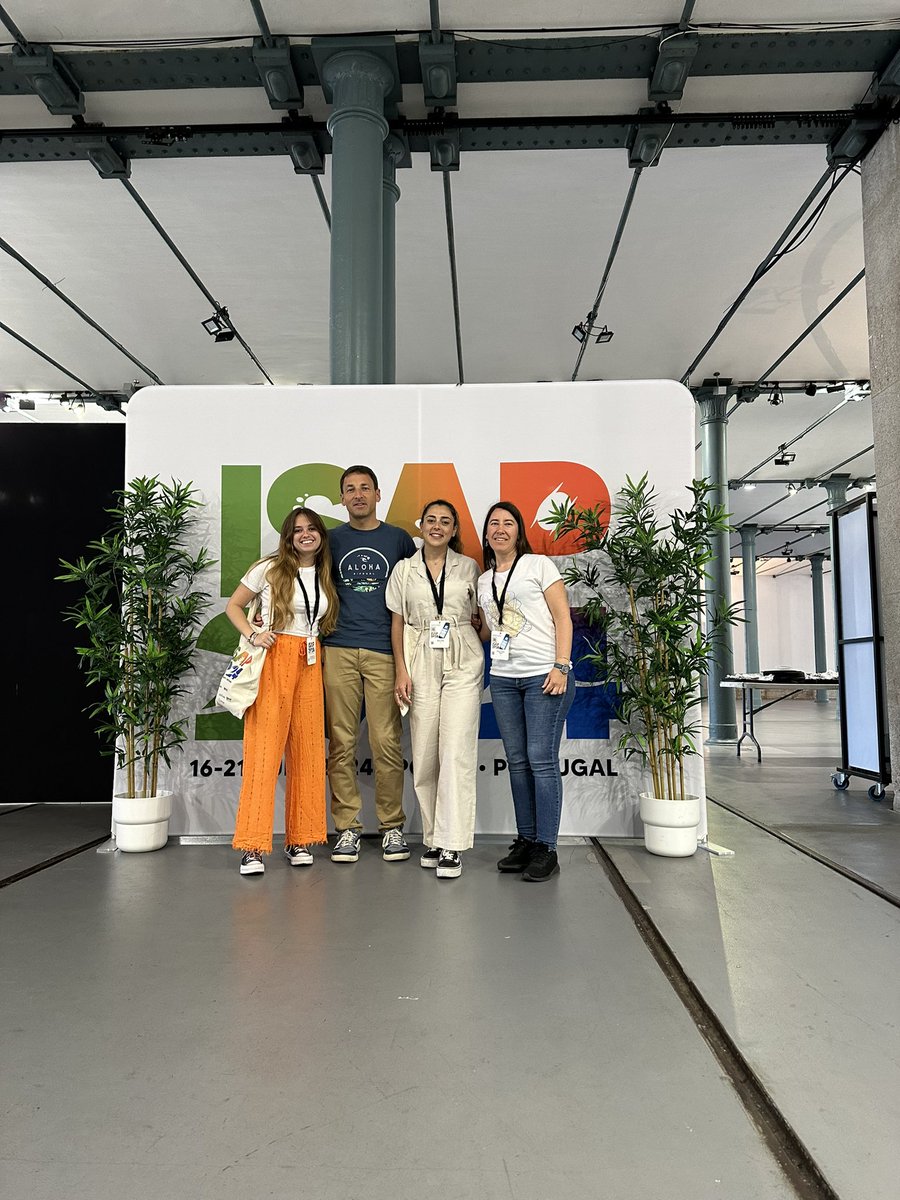 Amazing week in Oporto #ISAP_phycology. Nice talks, nice posters and a bit of fun. <a href="/ztf_fct/">ZTF-FCT</a> <a href="/upvehu/">UPV/EHU</a> <a href="/pie_upvehu/">PiE-UPV/EHU</a> <a href="/Aqualgae/">AQUALGAE</a> <a href="/CiimarUp/">CIIMAR-UP</a> <a href="/bromalgae/">Bromalgae</a>