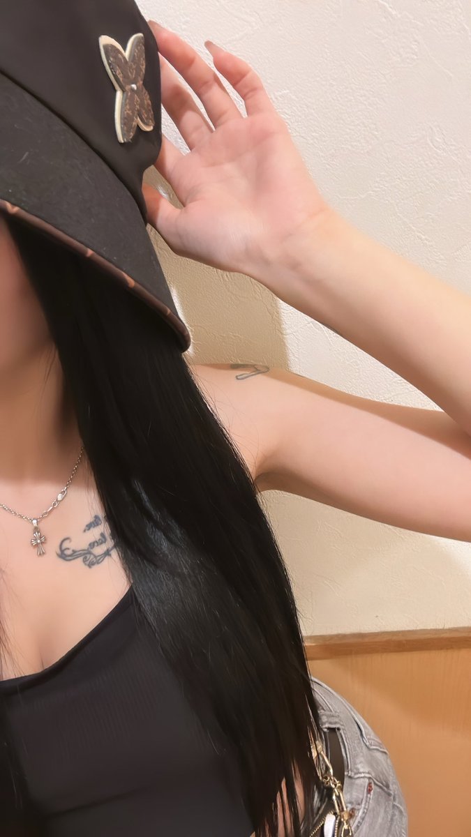 ily05____'s tweet photo. 思いっきりトイレの鏡越し\( ᐛ )/ﾜｰｲ https://t.co/macnsZ2BEU