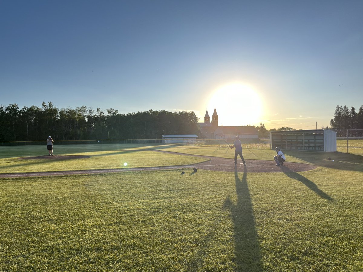 Since we may never play again some of the boys did some live stuff last night. Here’s an unbelievably awesome pic that <a href="/Bauml16/">Cole Bauml</a> took of his dad, Royals great Ronny Bauml hitting off <a href="/nick9anderson/">Nick Anderson</a> with <a href="/Tlessmeister/">Thomas Lessmeister</a> catching!