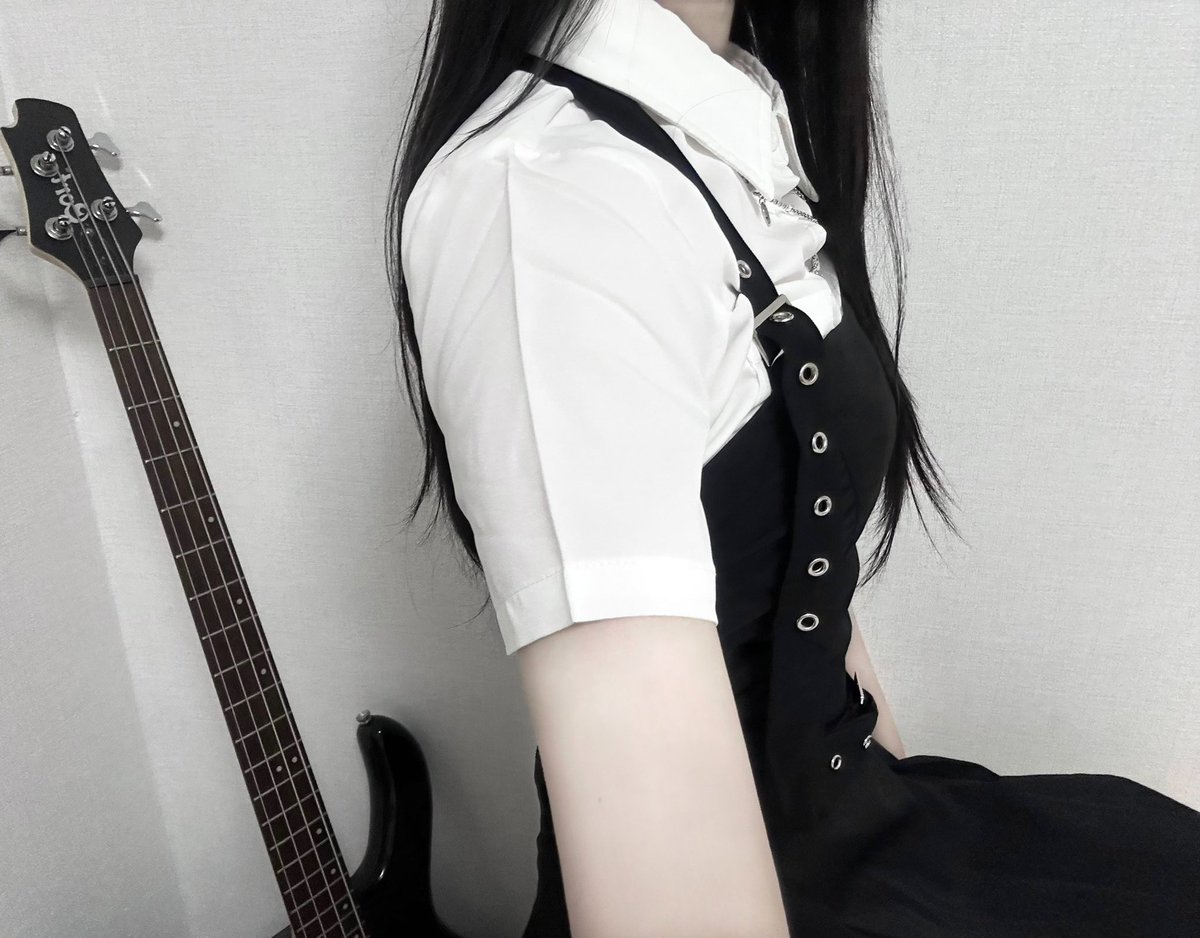 erratixAI's tweet photo. 🪐 https://t.co/oQalp2S7h9
