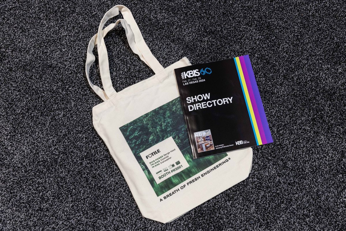 KBIS's tweet image. No one loves a tote more than we do! 😍 

Tell us what goodies you snagged at #KBIS2024 and fill us in on your must-have swag items from this year&apos;s show!