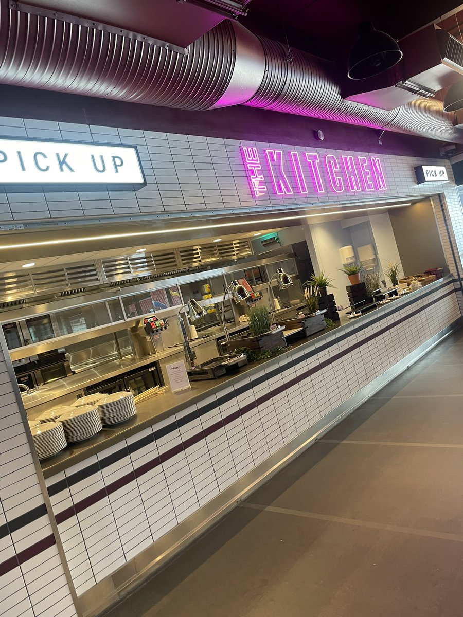 Lisa_Lockley tweet media