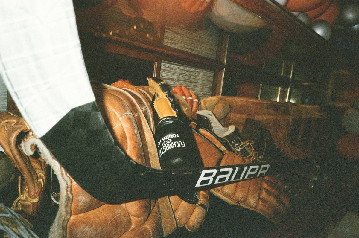 aintpshh's tweet image. 