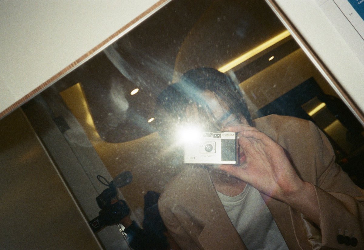 aintpshh's tweet image. 