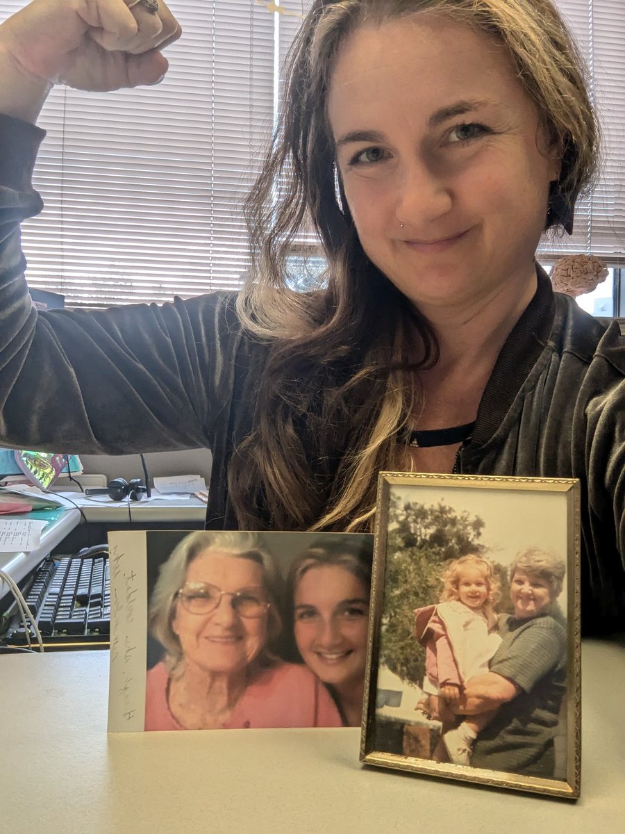 Was wrapped up in study section on the #TheLongestDay, but would be remiss to not share in the fight against the darkness of #Alzheimer's disease for all those already lost to us and to ensure in future our loved ones' beautiful brains stay healthy 💪💜👊 #ENDALZ