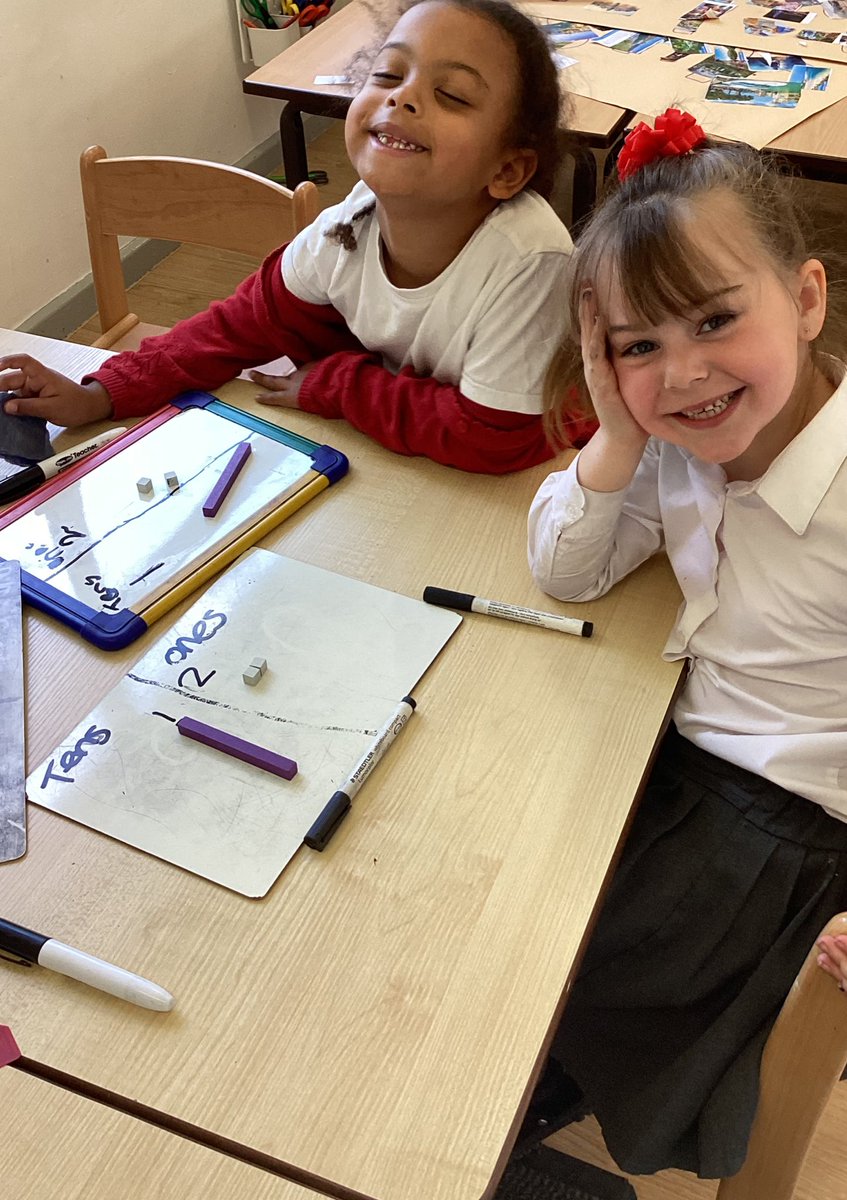 PonthirCiW's tweet photo. We have been using the ten and one blocks in Dosbarth Un to practically explore place value. Well done everyone. #EAS_numeracy https://t.co/8h0NHQAyfE