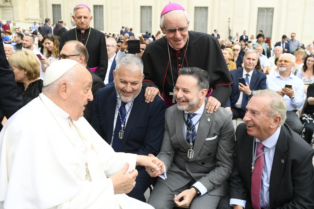 Hermandad de La Hiniesta tweet media