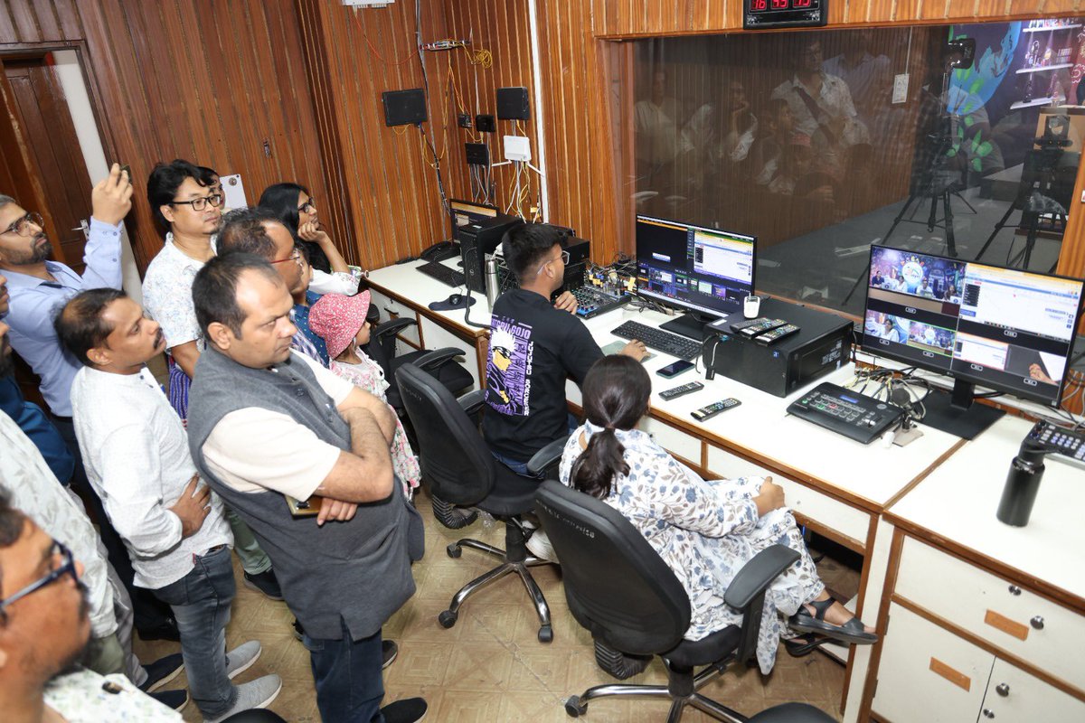 ncert's tweet photo. the Central Institute of Indian Languages, Mysore.
#Workshop #CIET #NCERT #CIIL #OnlineEducation #DigitalLearning #NISHTHA #CentralInstituteofIndianLanguages #DIKSHA #IndianLanguages #EdTech
@ciilsocialmedia
@ProfSaklani
@ssrivastava66
@ap_behera https://t.co/LMyVKBV7ut