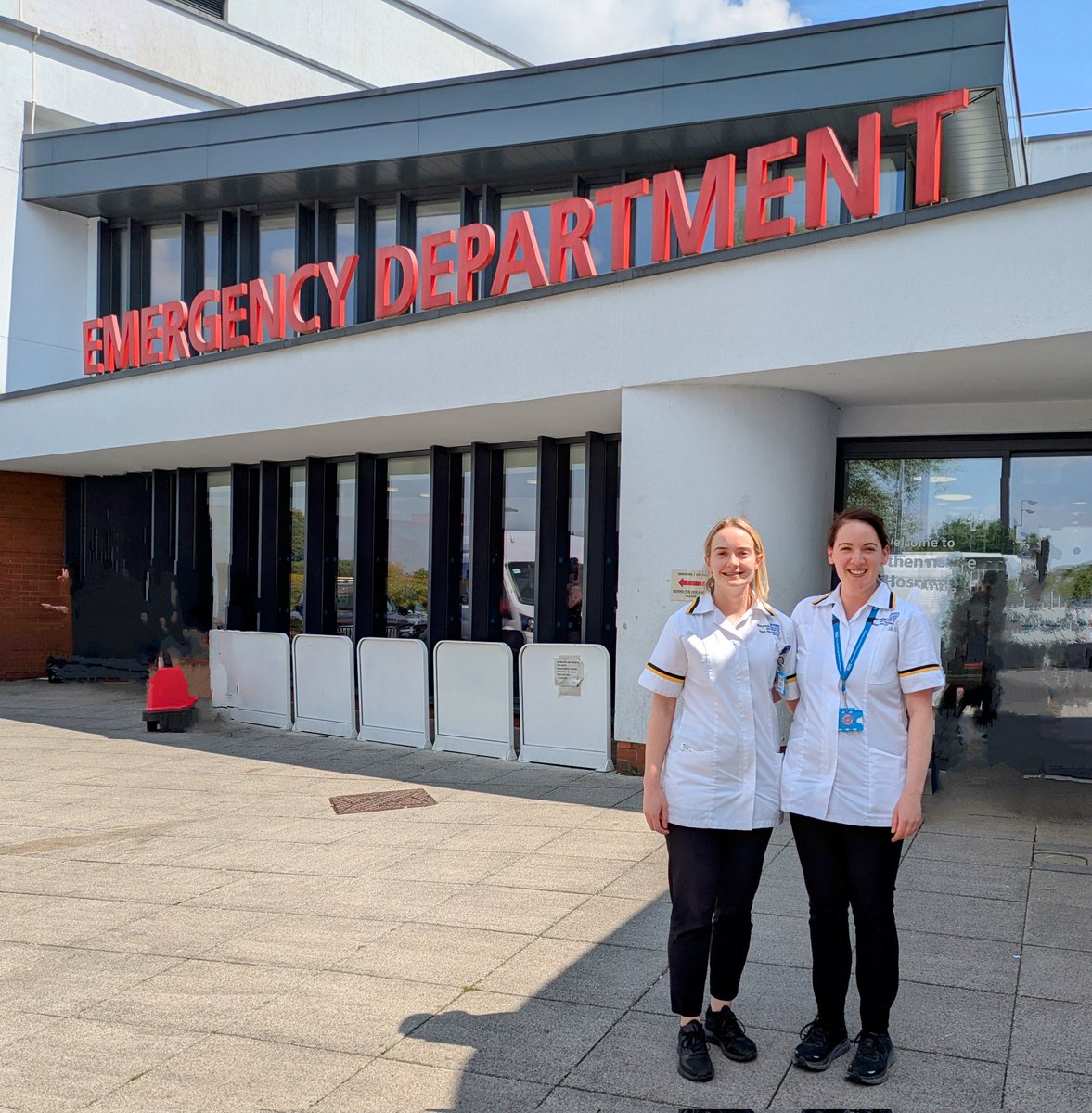 WYTHSALT (@wythsalt) on Twitter photo 🚑 For the next 2 weeks we will have SLT based in the ED as part of our “SLT at The Front Door” pilot project! <a href="/kateomeara1/">Kate O'Meara</a> and <a href="/EllieDixonSLT/">Ellie Dixon</a> are excited to be integrating into the ED MDT and seeing the benefits of timely SLT intervention for our patients here at Wythenshawe 🏥 🚑 For the next 2 weeks we will have SLT based in the ED as part of our “SLT at The Front Door” pilot project! <a href="/kateomeara1/">Kate O'Meara</a> and <a href="/EllieDixonSLT/">Ellie Dixon</a> are excited to be integrating into the ED MDT and seeing the benefits of timely SLT intervention for our patients here at Wythenshawe 🏥