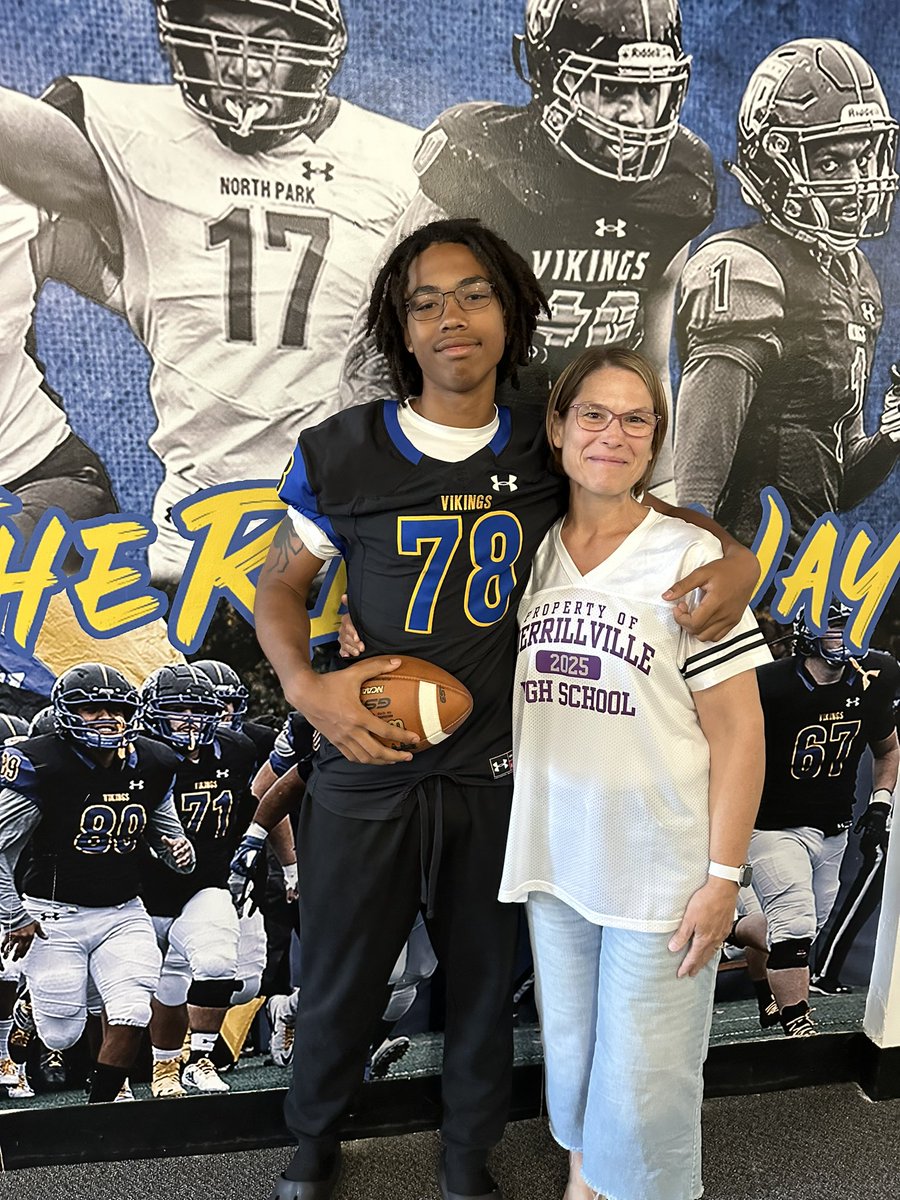 Jordan_Sanders7's tweet photo. I would like to thank coach @djjelin19 @NPUFootball staff for the opportunity to visit there campus today, i enjoyed my time there https://t.co/o0l1y5neYr