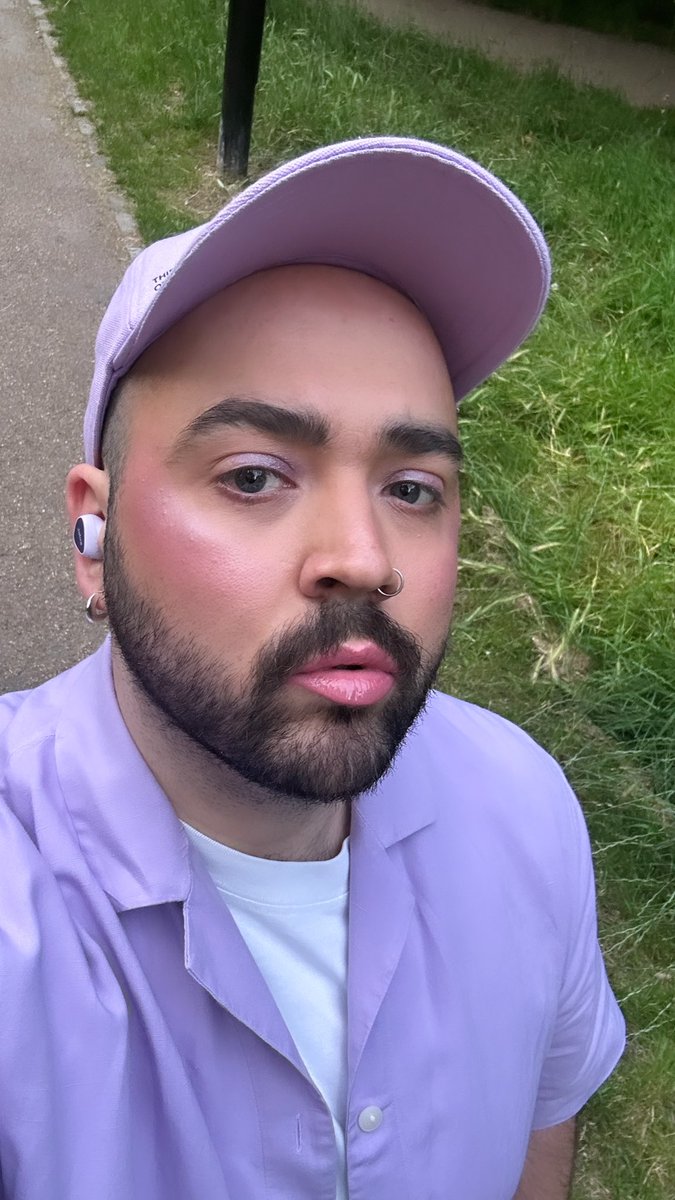 bussy summers tweet media