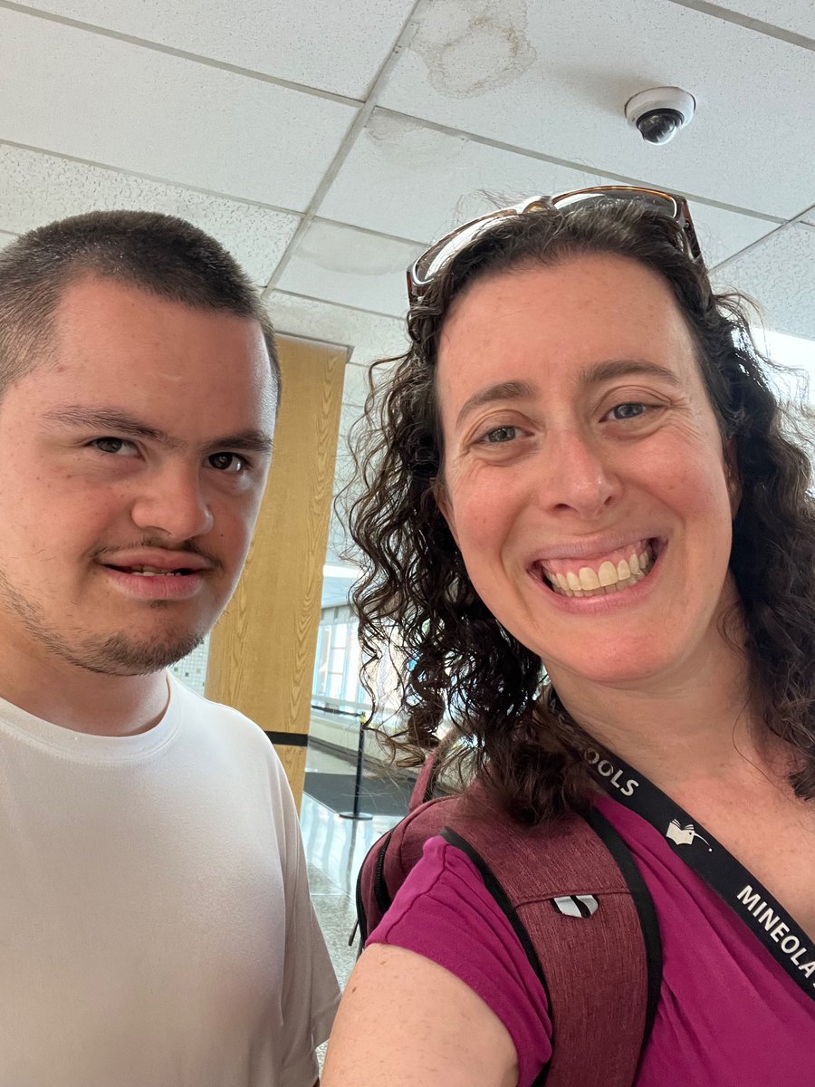 Barbara Peters, MS CCC-SLP (@mrspetersslp) on Twitter photo A few days late, but so grateful to <a href="/mineola_septa/">MineolaSEPTA</a> for the honor! Also, wanted to share a few pics…some goodbyes just hit you hard! Managed to grab selfies with two of my loves this week. #MineolaProud <a href="/mineolahs/">Mineola High School</a> <a href="/MineolaUFSD/">Mineola UFSD</a> A few days late, but so grateful to <a href="/mineola_septa/">MineolaSEPTA</a> for the honor! Also, wanted to share a few pics…some goodbyes just hit you hard! Managed to grab selfies with two of my loves this week. #MineolaProud <a href="/mineolahs/">Mineola High School</a> <a href="/MineolaUFSD/">Mineola UFSD</a>