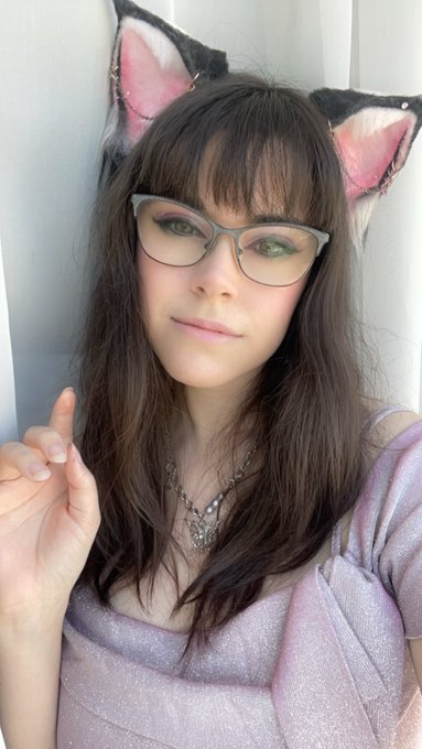 Good afternoon, Tacoma! 💜 https://t.co/D0wUAHj4UD