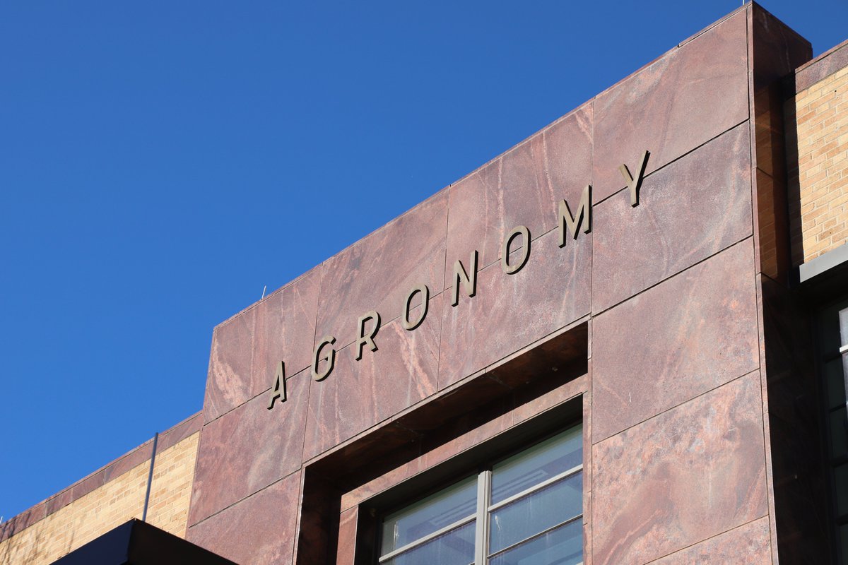 HIRING: IANR at the University of Nebraska-Lincoln is seeking applications for an emerging or established leader in the area of plant tissue culture and transformation who will direct the UNL Plant Transformation Core Research Facility. ›› employment.unl.edu/postings/91873 #UNL