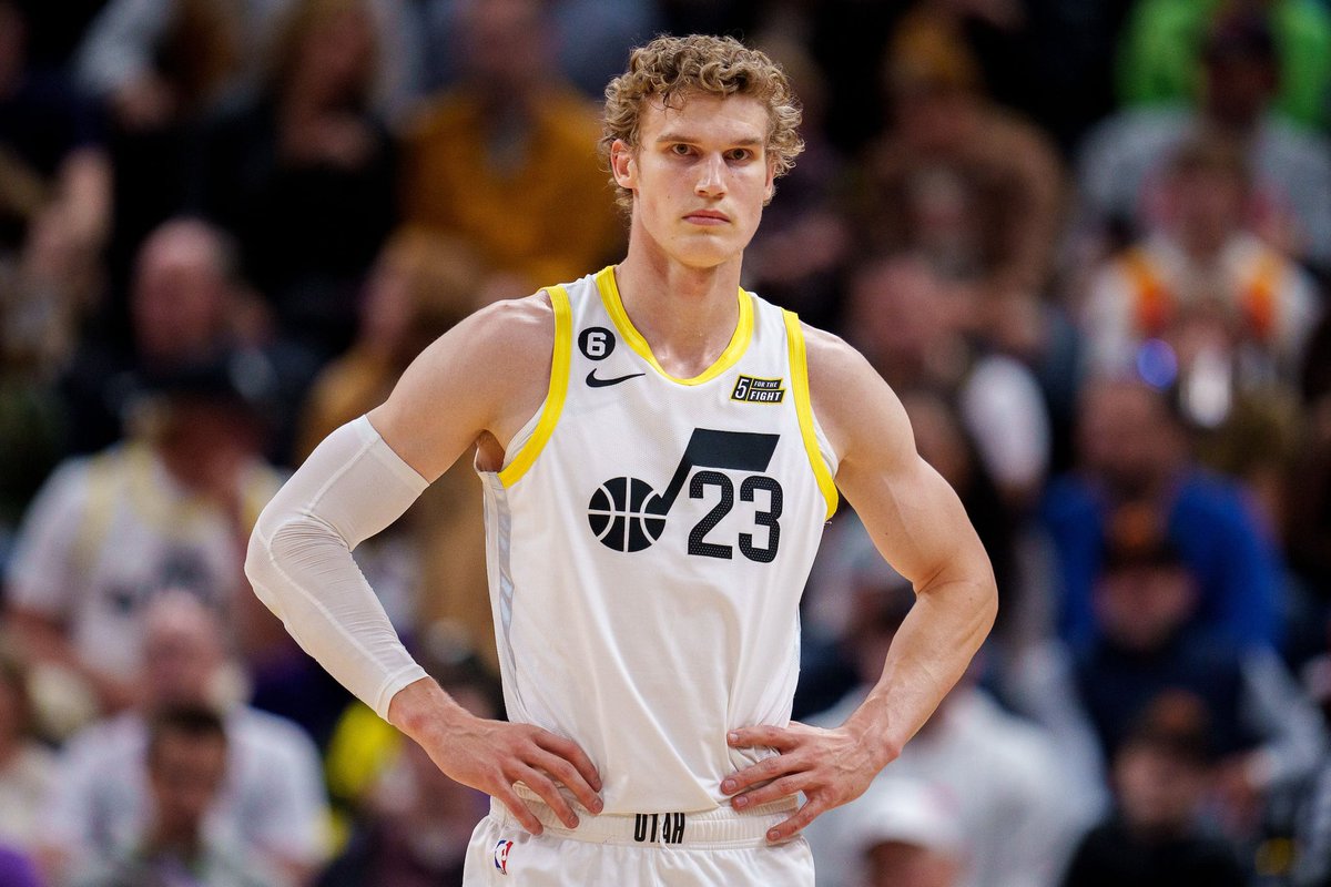 Rebuilding the UTAH JAZZ in NBA2K24 MyNBA! (Not fully realistic, but somewhat)

❤️➕️🔁 APPRECIATED!!!