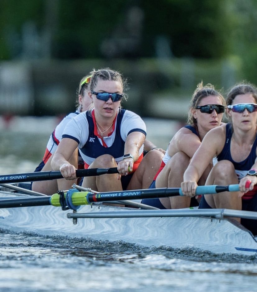 Lara Robinson tweet media