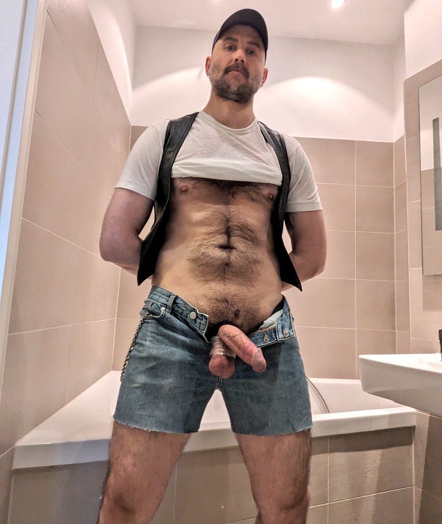 Dad bods out for summer
