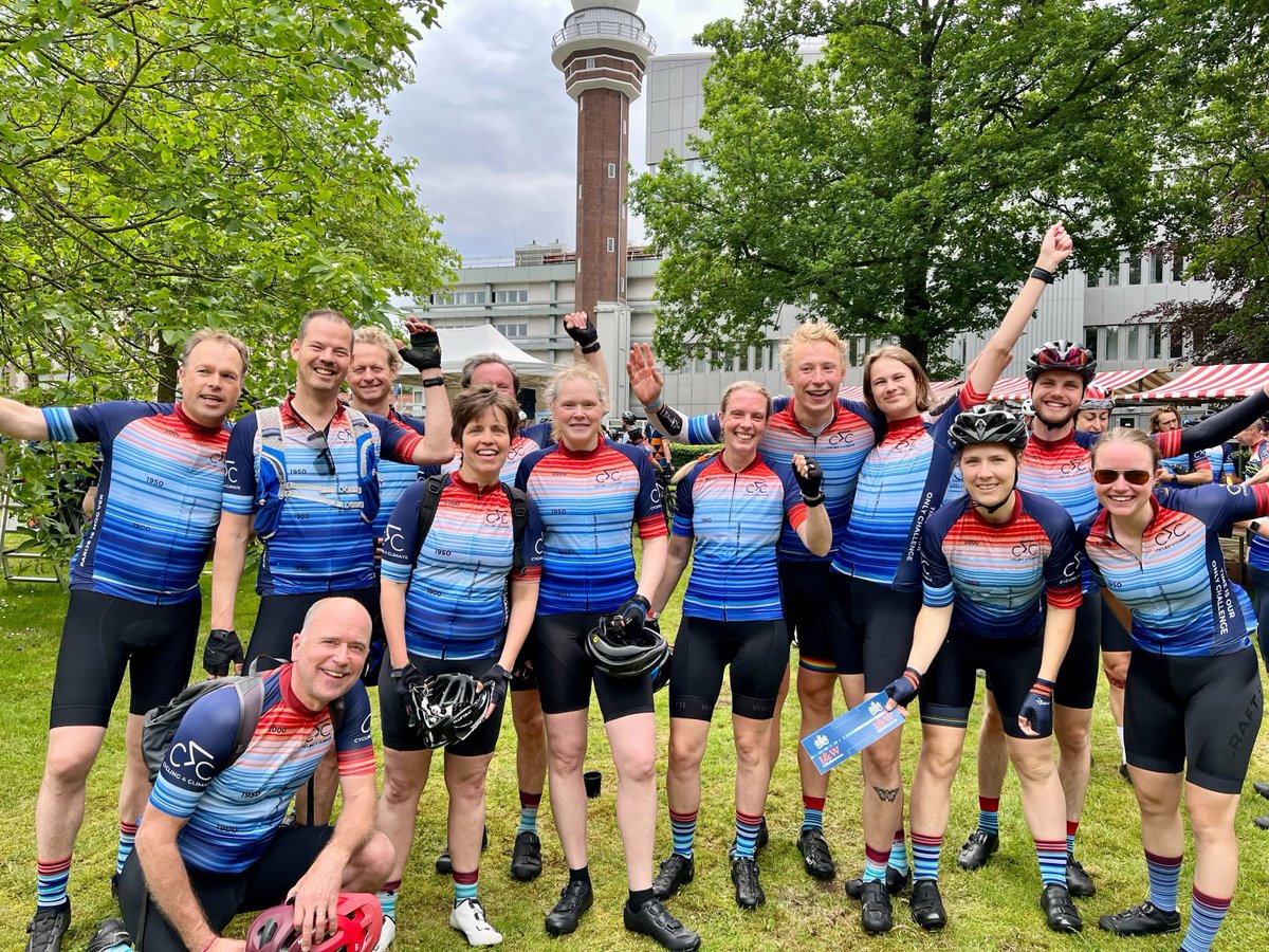 Today I joined Cycling4Climate, amazing to see one long climatestripe of bikes joining in. <a href="/KNMI/">KNMI</a> @ClimateClassic 

What did you do to #ShowYourStripes today?