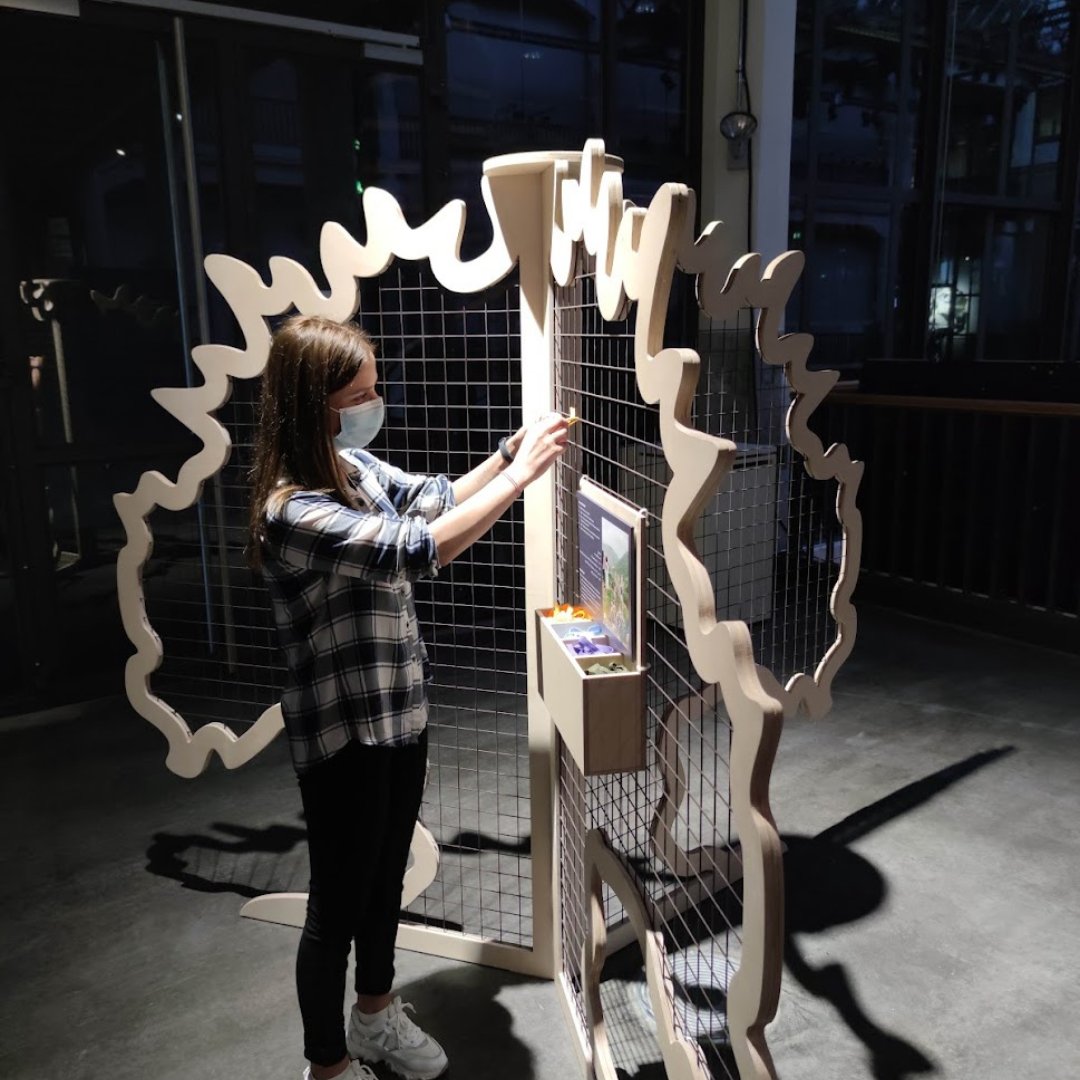 We are looking back at our immersive exhibition promoting justice for Iraq’s forgotten genocide, which was held at the ZKM Museum between 2021 and 2022.

نحن ننظر إلى معرضنا الشامل الذي يعزز العدالة للإبادة الجماعية المنسية في العراق، والذي أقيم في متحف ZKM بين عامي 2021 و2022.