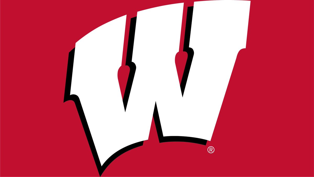 #AGTG After a great conversation with <a href="/CoachRaisbeck/">Eric Raisbeck</a> I am blessed to receive an offer from <a href="/BadgerFootball/">Wisconsin Football</a>!! 
<a href="/Coach_Mitch_/">Matt Mitchell</a> <a href="/CoachFick/">Luke Fickell</a> #OnWisconsin
