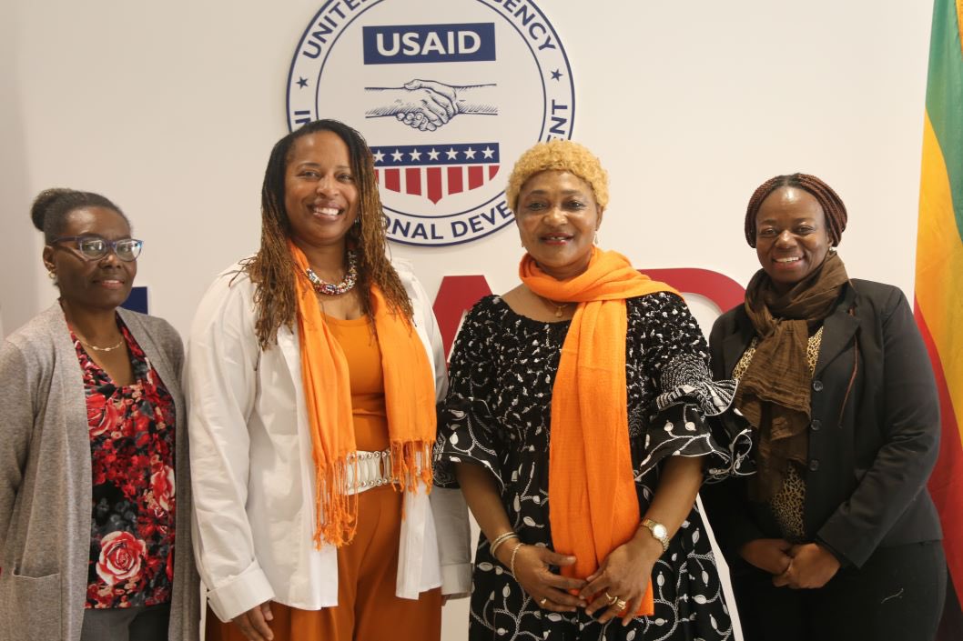 UNFPA Rep <a href="/MirandaTabifor/">Miranda Tabifor</a> met with Janean E. Davis, the <a href="/UsaidZimbabwe/">USAID Zimbabwe</a> Mission Director. They discussed how to enhance collaborative  partnership focusing on health systems strengthening to improve the lives of women &amp;girls in 🇿🇼

#EndingGBVie #EndingUnmetNeed4FP #YouthInvestment