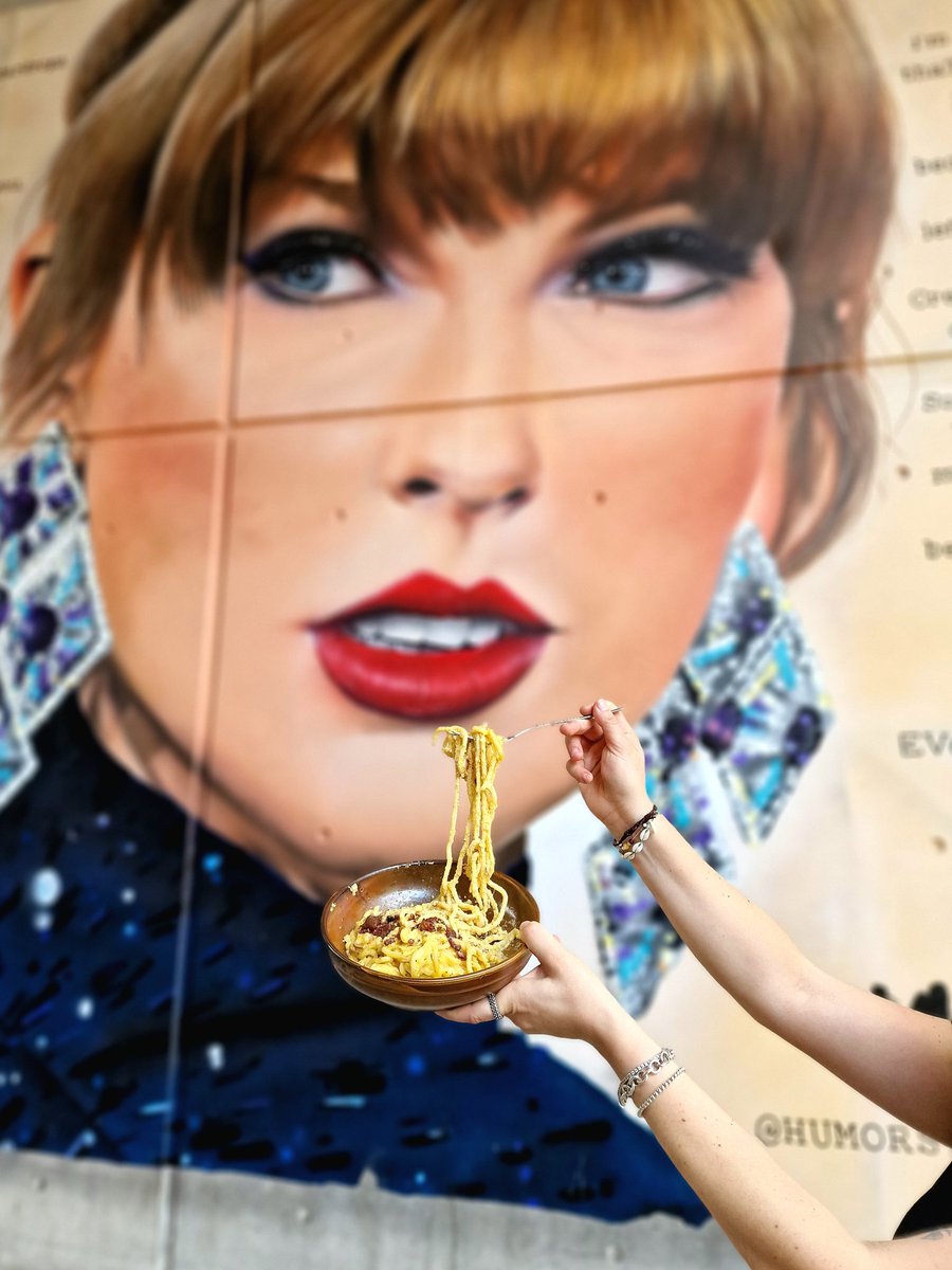 Taylor Swift is a Pasta Lover! 🍝❤️ Are you ready for "The Eras Tour" kicking off at Wembley Stadium today? We so are!!! ✨️ #TaylorSwift #PastaLover #TheErasTour #Wembley #Remoli #PastaLovers #Swifties #London