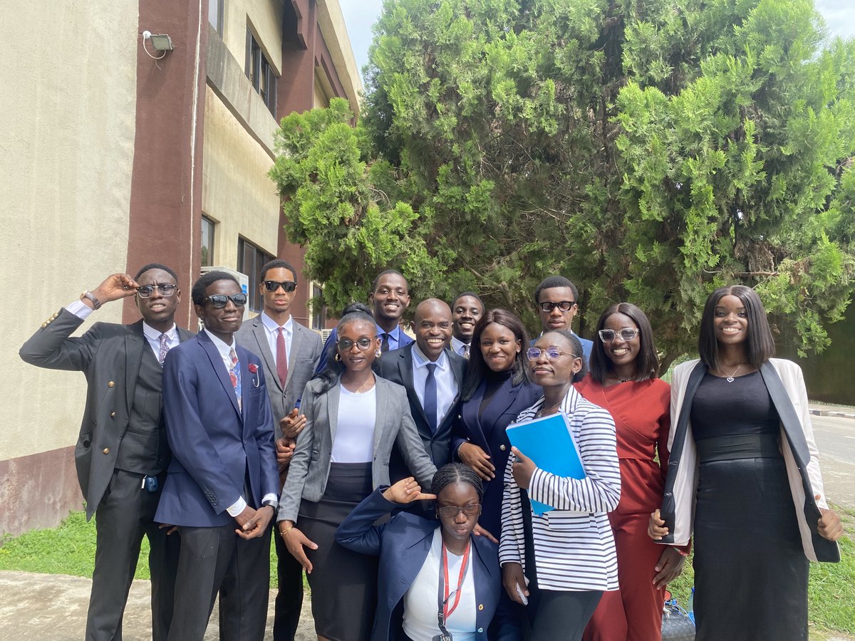 Engrbimmy's tweet photo. I’m gonna miss y’all so much. #ProjectDefense #Cu #CivilEngineers Graduating set of #2024Set

Congratulations❤️❤️❤️❤️❤️ https://t.co/ftTeoteHBC