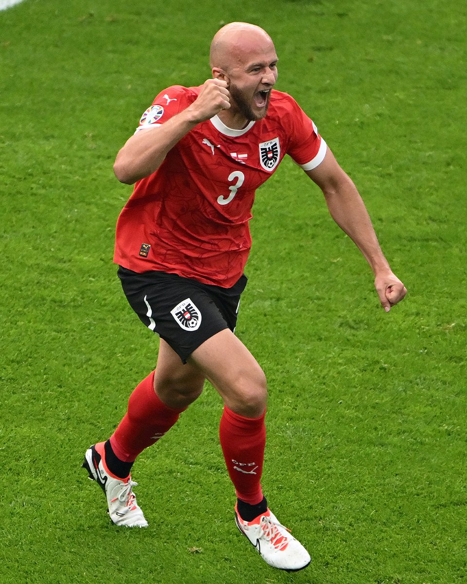 UEFA EURO tweet media