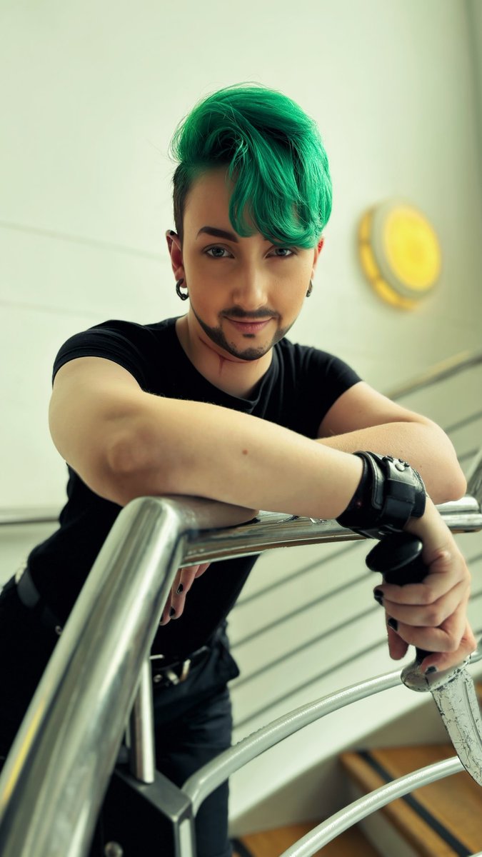 mythicaliity's tweet photo. Old school Antisepticeye cosplay in 2024? It’s more possible than you think! @Jacksepticeye #antisepticeye #jse #jacksepticeye #cosplay https://t.co/Mf5LX9n8hX