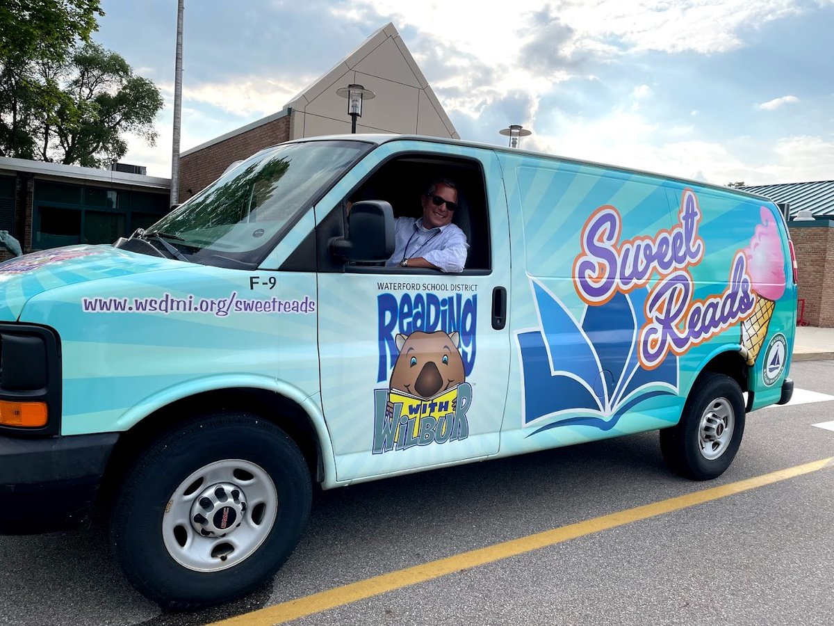 WSD’s Sweet Reads Bookmobile will soon be cruising nearby neighborhoods delivering free books &amp; ice cream throughout Waterford! Visit our website for the full schedule bit.ly/3ODDv0n. 📖 🍧 
#SweetReads #SummerReading