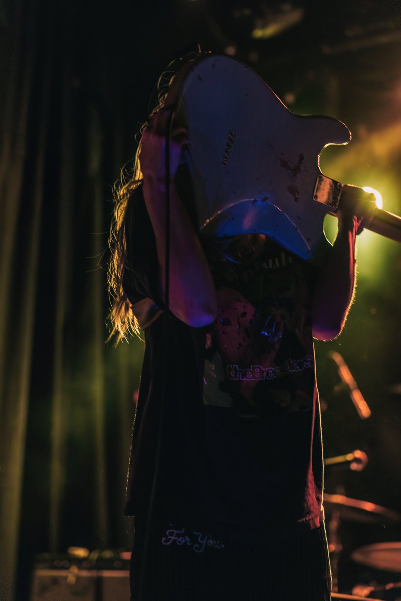 Bully's tweet image. Wisconsin we are coming back in a few weeks for a benefit show at @CactusClubMKE !!! Tickets: 10atoms.com/Bully-Tour :)

📸 Ariel Goldberg