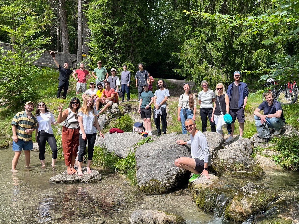Just wrapped up an amazing retreat at Schloss Ringberg🤩! With fantastic guest speakers/lab alumni, we enjoyed discussing all our exciting projects, hiking, and playing games in this cosy place🍻☀️! #LabLife #scienceretreat #mitochondria #researchlife #science