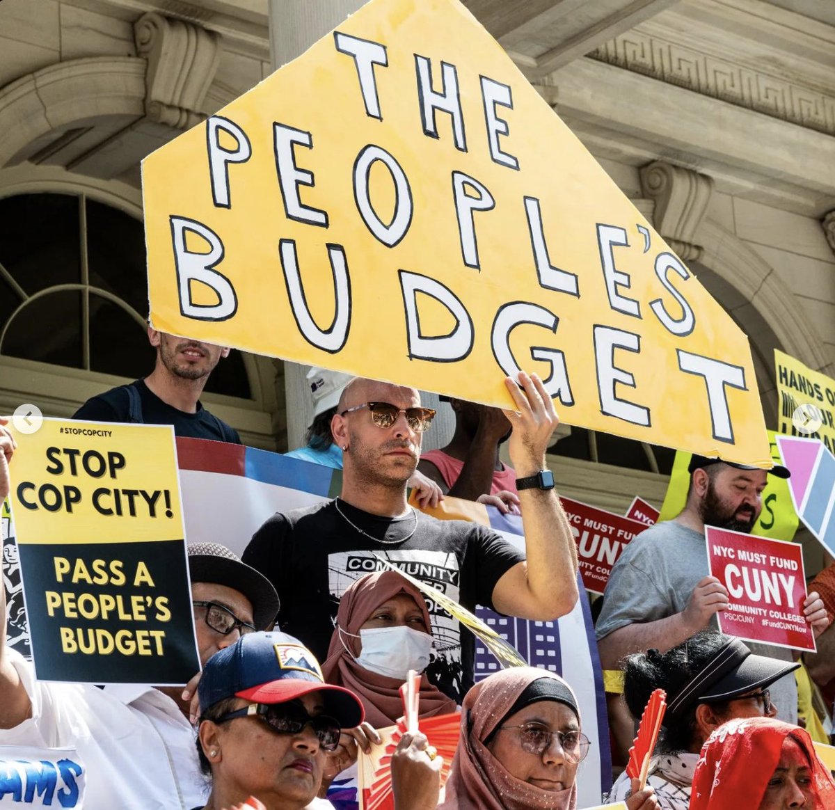 READ: 50+ orgs are calling on City Council to step up the fight against <a href="/NYCMayor/">Mayor Eric Adams</a> &amp; use additional powers to stop his budget cuts. If the Mayor refuses to reverse his cuts, <a href="/NYCCouncil/">New York City Council</a> MUST deliver for working families &amp; pass a #PeoplesBudget #CareNotCuts: drive.google.com/file/d/1xA2SUa…