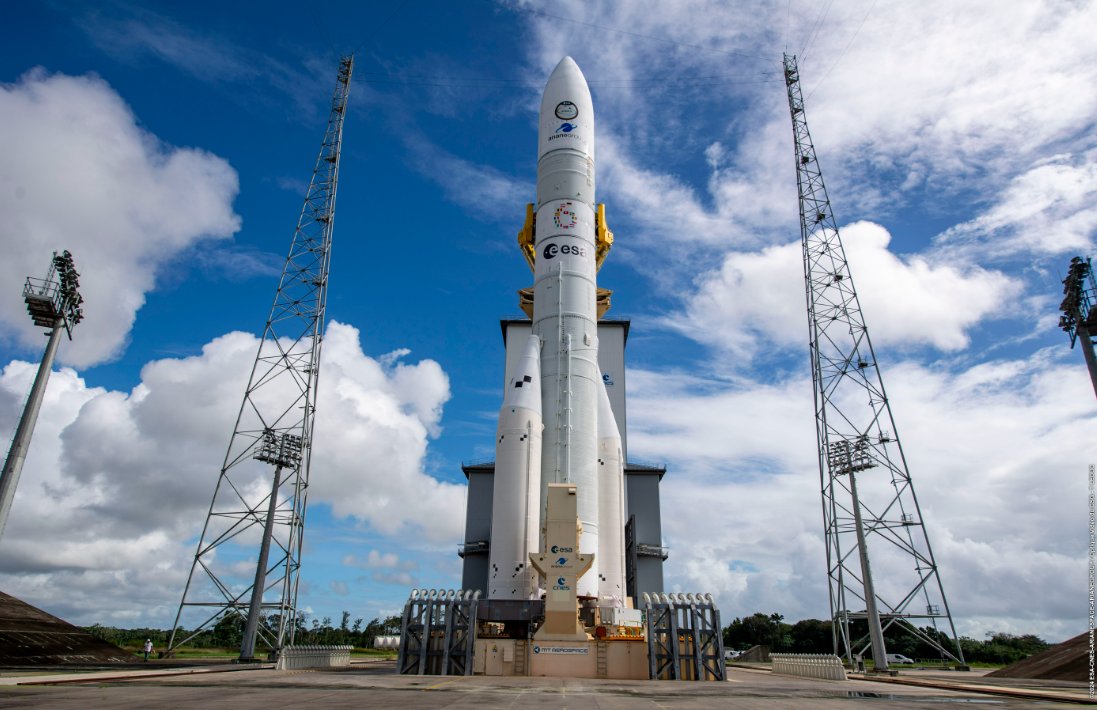 ArianeGroup's tweet photo. Ariane 6 is READY. How about you?

#Ariane6 #ArianeGroup

@CNES @ESA @EuropeSpacePort @Arianespace https://t.co/syZQgIC8ji