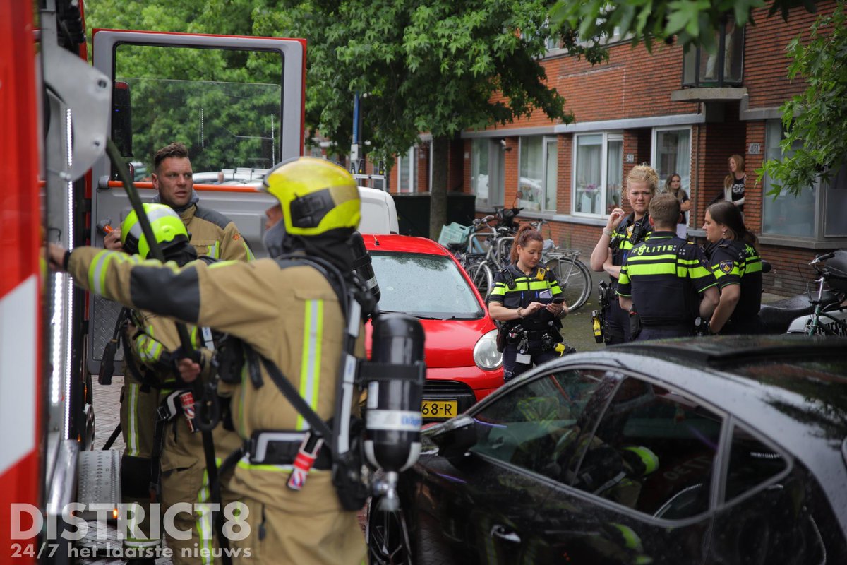 Een melding van een woningbrand aan de #Vreeswijkstraat in #DenHaag. Brandweer was snel ter plaatse en hoefde niet te blussen. Alles onder controle.