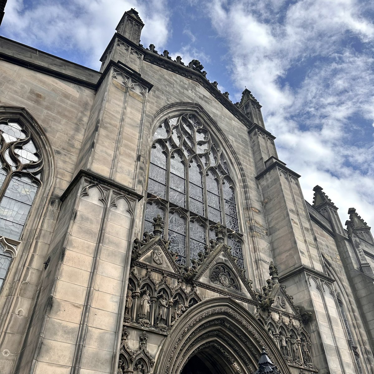 Adam (@adamleeclarinet) on Twitter photo A lovely chamber version of the Mozart Concerto with <a href="/PiccadillySinf/">The Piccadilly Sinfonietta</a> tonight <a href="/StGilesHighKirk/">St Giles' Cathedral</a>
#clarinet #recital #chambermusic #buffet #wearebuffet #vandorenv12 #vandorenb40 #wearevandoren #ishimori #ishimoriwoodstone A lovely chamber version of the Mozart Concerto with <a href="/PiccadillySinf/">The Piccadilly Sinfonietta</a> tonight <a href="/StGilesHighKirk/">St Giles' Cathedral</a>
#clarinet #recital #chambermusic #buffet #wearebuffet #vandorenv12 #vandorenb40 #wearevandoren #ishimori #ishimoriwoodstone