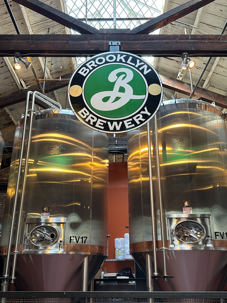 BeerPrezBrian's tweet photo. #TeamBeer is thrilled to announce @BrooklynBrewery has joined the @BeerInstitute! Their dedication to community investment make them a perfect fit for our mission. We're honored to have them join us in advocating for the 2.4M Americans who brew, ship and sell beer. #Cheers! 🍻 https://t.co/HeuRUx5bzV